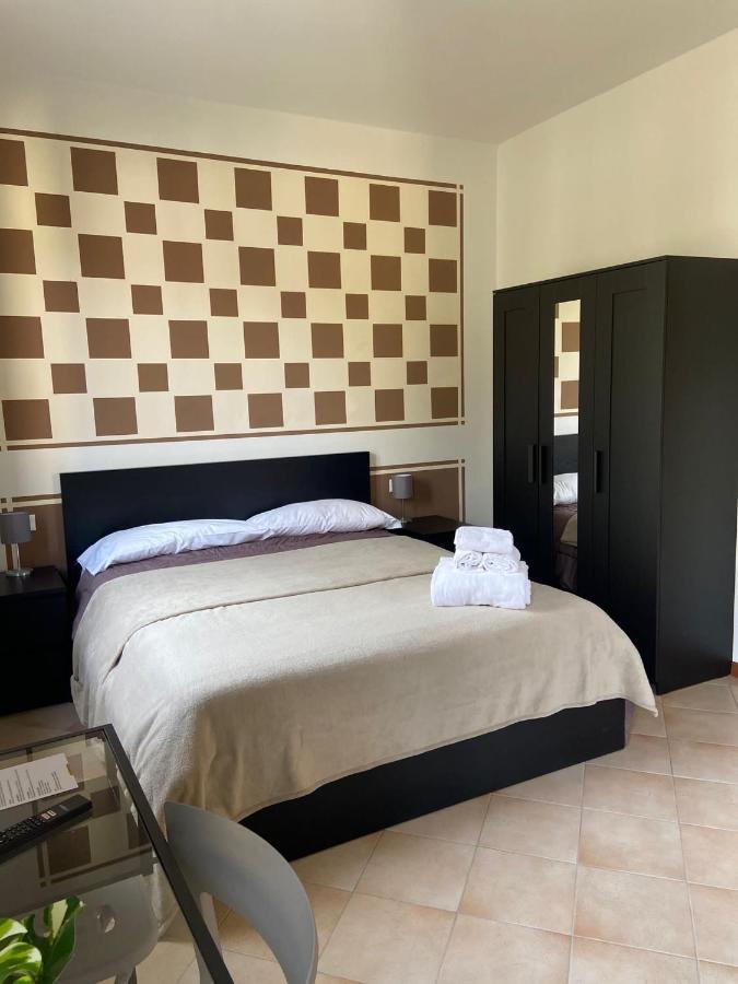 900strati Hotell *